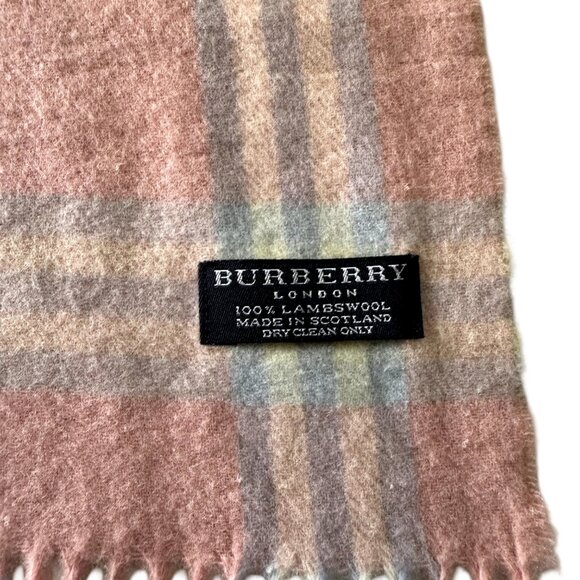 Burberry Authentic Scarf Peach 100% Lambswool Unisex Scarf Made In England - Picture 5 of 7